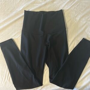Black old navy leggings, size M